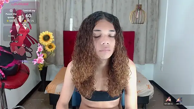 luisa  torres online show from November 12, 2025, 3:10 am