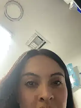 Snapshot of marianm29 chatting on February 18, 2026, 12:52 am marianm29 online show from February 18, 2026, 12:52 am