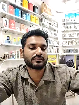 avi007p online show from October 24, 2025, 1:54 pm