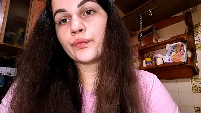 DierdreCousineau online show from October 29, 2025, 10:14 am