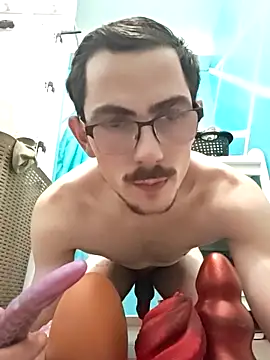 Ludo62128 online show from November 27, 2025, 5:24 pm