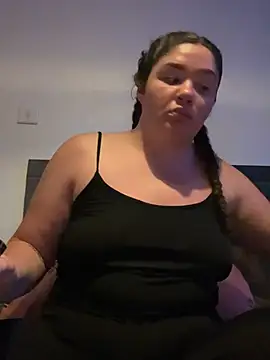 Snapshot of Imogenbabyyy chatting on July 25, 2026, 9:43 pm Imogenbabyyy online show from July 25, 2026, 9:43 pm
