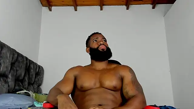 Snapshot of james_musclebbc chatting on February 19, 2026, 10:29 pm james musclebbc online show from February 19, 2026, 10:29 pm