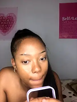 Sprinkle Q online show from October 28, 2025, 12:33 am