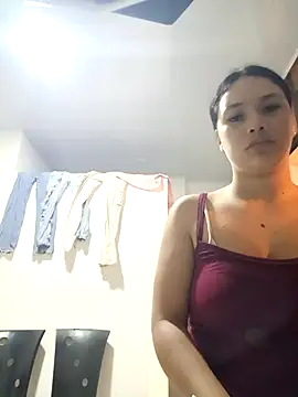 littledoll1  online show from October 8, 2025, 12:34 am