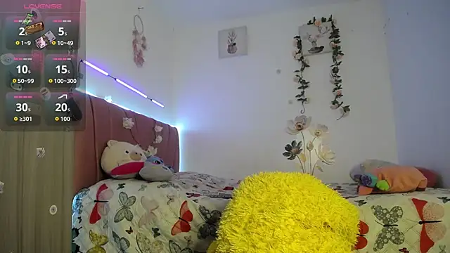 Liahdiaz  online show from February 26, 2026, 3:34 pm