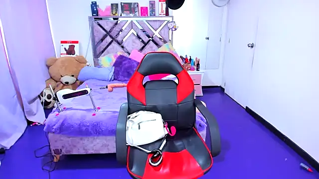 Luna Analya online show from March 6, 2026, 3:18 pm