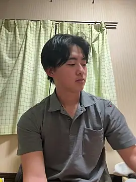 shoma2003 online show from June 1, 2026, 10:48 am