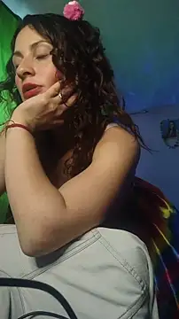 lindasyt online show from October 31, 2025, 3:19 pm