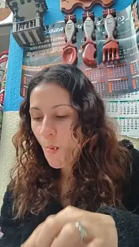 lindasyt online show from December 5, 2025, 2:37 pm