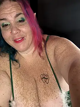 Courdles online show from December 22, 2025, 8:53 pm