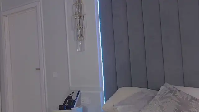 VioletAsh online show from April 2, 2026, 4:30 am