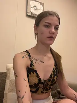 Mila sweet 23 online show from January 18, 2026, 3:48 pm