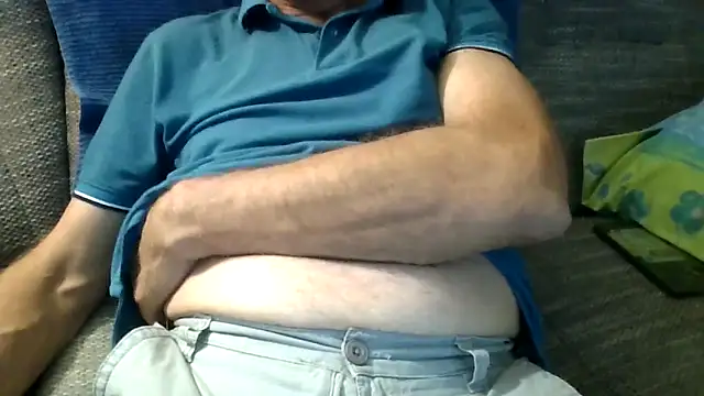 Snapshot of velikifant7 chatting on November 20, 2025, 5:35 pm velikifant7 online show from November 20, 2025, 5:35 pm