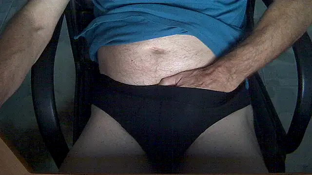 Snapshot of velikifant7 chatting on November 17, 2025, 7:34 am velikifant7 online show from November 17, 2025, 7:34 am