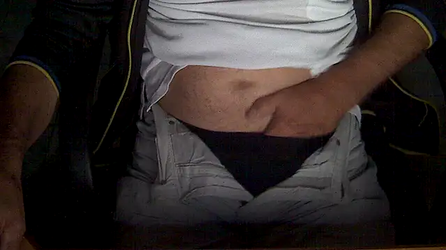 Snapshot of velikifant7 chatting on November 10, 2025, 5:12 am velikifant7 online show from November 10, 2025, 5:12 am