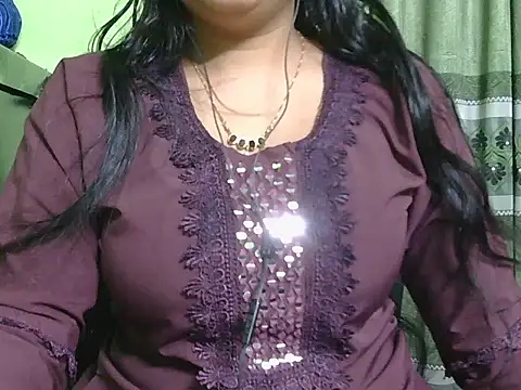 fairy queen07 online show from April 10, 2026, 5:42 pm