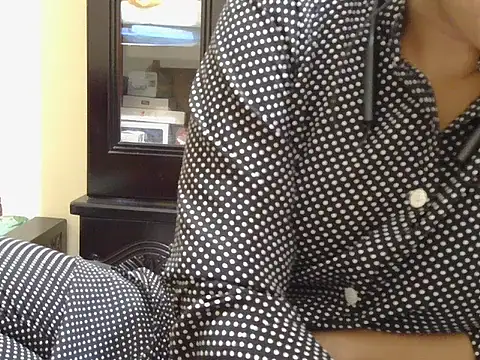 fairy queen07 online show from October 23, 2025, 7:12 pm