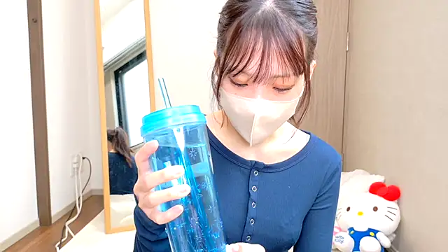 riri  nyan o0 online show from February 20, 2026, 5:15 am