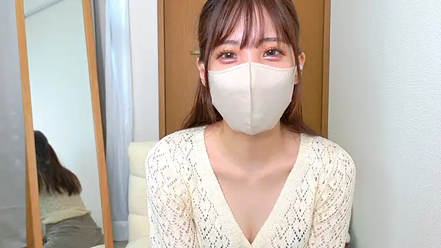 riri  nyan o0 online show from November 10, 2025, 5:01 am