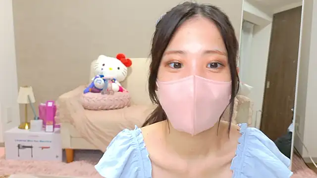 riri  nyan o0 online show from July 6, 2026, 10:44 am
