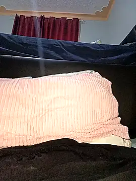 ewatyu online show from November 25, 2025, 4:02 am