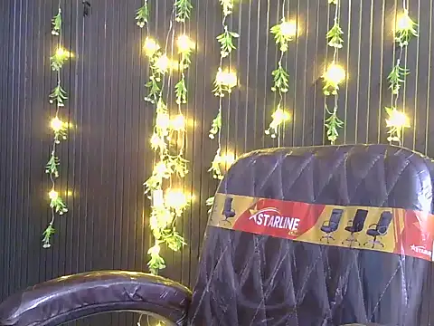 Exotic Shikha online show from December 18, 2025, 11:03 am