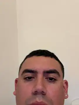 Snapshot of davidxxx099 chatting on March 3, 2026, 4:30 am davidxxx099 online show from March 3, 2026, 4:30 am