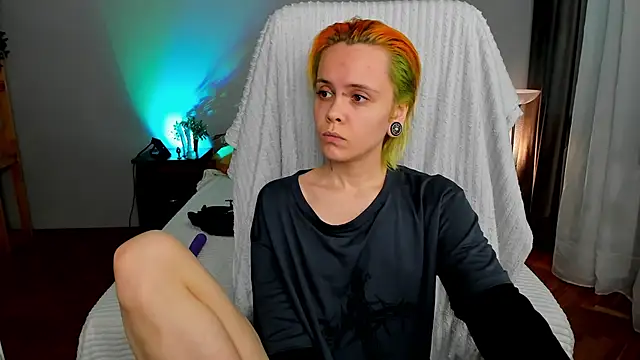 Snapshot of sweet_posya chatting on September 19, 2025, 7:34 am sweet posya online show from September 19, 2025, 7:34 am