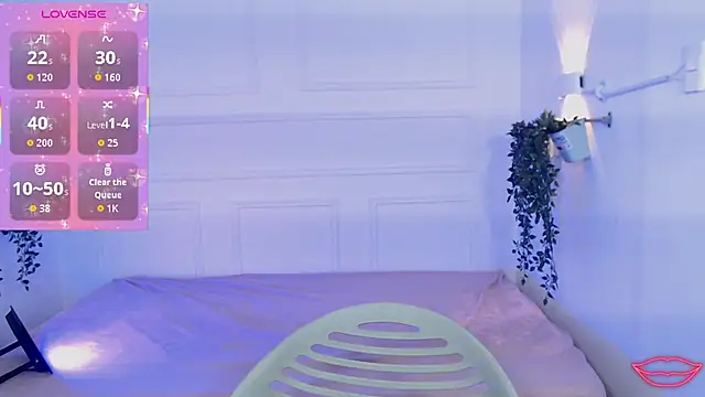 MiaLux5 online show from October 28, 2025, 12:59 pm