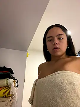 EmilyHarperr online show from November 11, 2025, 10:10 am