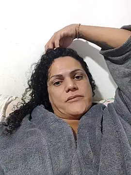 fabiolabarros online show from September 24, 2025, 1:24 am