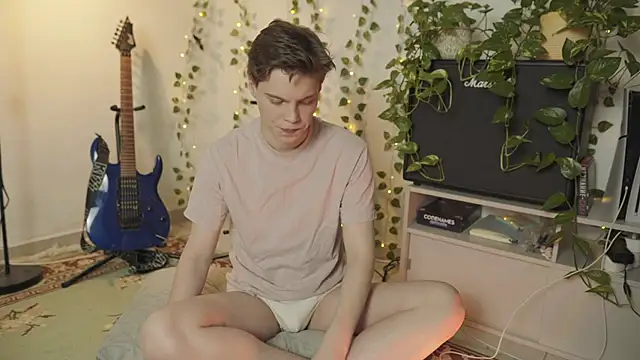 Snapshot of RusBradPitt chatting on February 18, 2026, 2:57 pm RusBradPitt online show from February 18, 2026, 2:57 pm