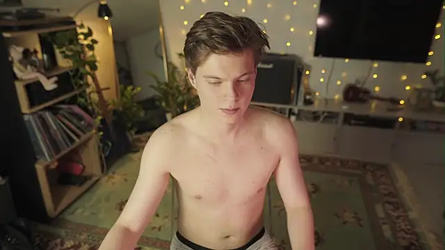 Snapshot of RusBradPitt chatting on March 2, 2026, 4:47 pm RusBradPitt online show from March 2, 2026, 4:47 pm