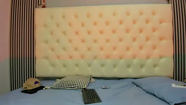 DustinandJordan online show from January 19, 2026, 1:04 pm