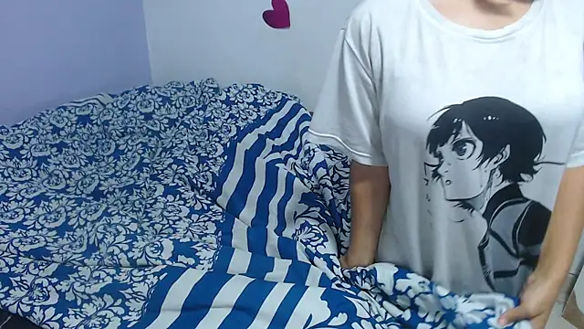 onixandghosty1 online show from September 12, 2025, 7:13 pm