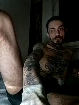 Robe420 online show from April 9, 2026, 8:37 pm