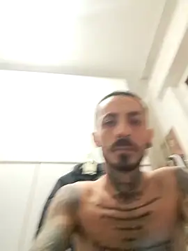 Robe420 online show from November 10, 2025, 6:46 pm