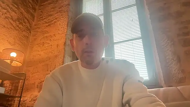 tamtamat46 online show from January 8, 2026, 3:29 pm