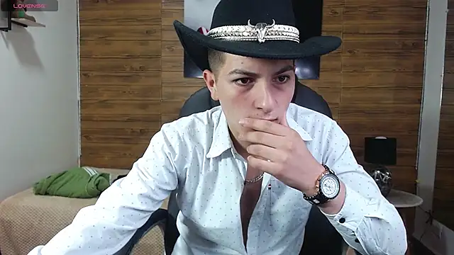 taner king online show from October 31, 2025, 3:14 am