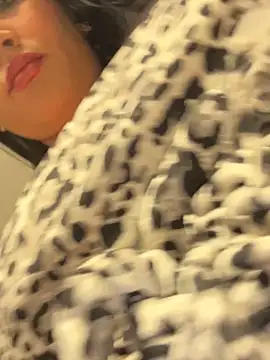 Myonlyprincess1 online show from November 8, 2025, 2:04 am