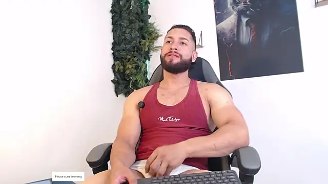 massimofiore  online show from April 14, 2026, 5:07 pm