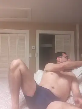 Snapshot of Gearsuit chatting on February 11, 2026, 9:42 am Gearsuit online show from February 11, 2026, 9:42 am