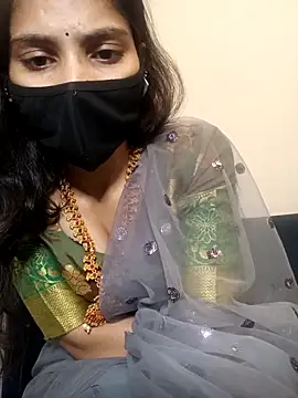 TheSassyGirl7 online show from December 17, 2025, 6:02 pm