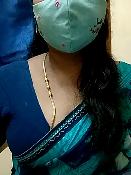 Snapshot of sushma26 chatting on July 1, 2026, 7:52 am sushma26 online show from July 1, 2026, 7:52 am