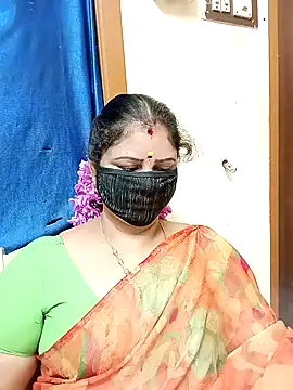 sushma26 online show from December 20, 2025, 5:49 pm