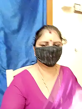 Snapshot of sushma26 chatting on October 26, 2025, 7:14 pm sushma26 online show from October 26, 2025, 7:14 pm