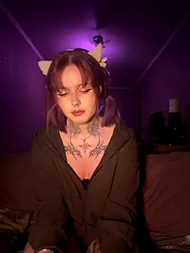 n1ghtcloud online show from October 10, 2025, 6:09 pm