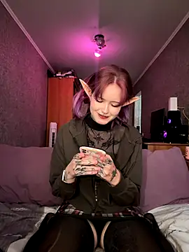 n1ghtcloud online show from October 13, 2025, 5:31 am