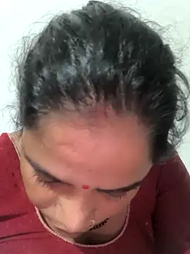 Snapshot of Setty54 chatting on October 19, 2025, 9:39 pm Setty54 online show from October 19, 2025, 9:39 pm